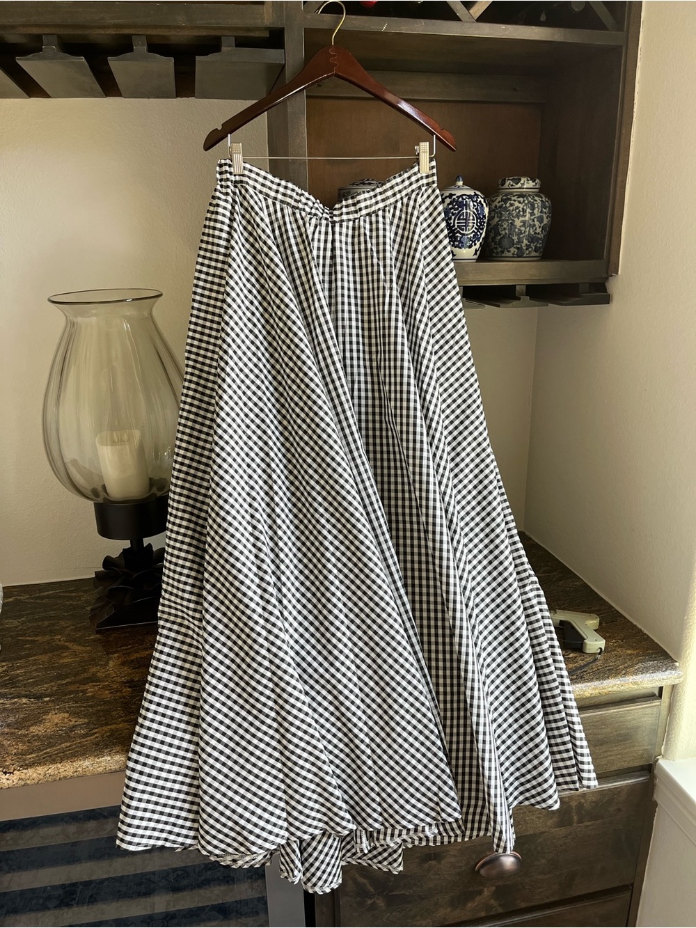 NWOT, Classic Black and White Gingham Maxi Skirt, 2XL ( = xxl)
